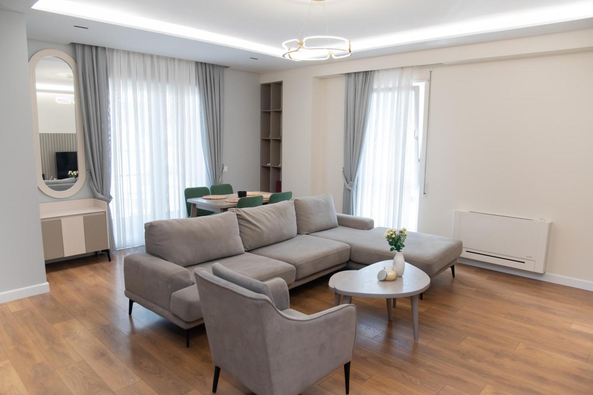 Luxe Haven Apartment Tirana